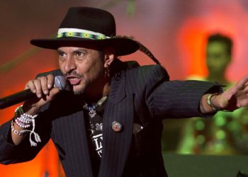 Hospitalizan de emergencia a Roco Pachukote, vocalista de Maldita Vecindad