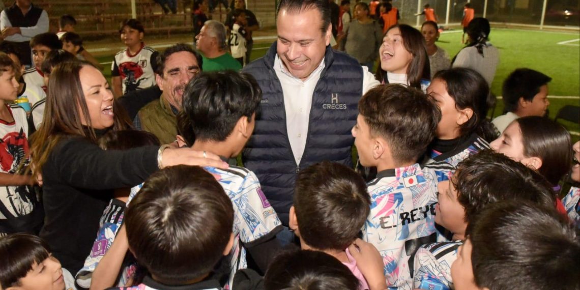 Confirma Toño Astiazarán próxima entrega de unidad deportiva rehabilitada en la colonia Norberto Ortega