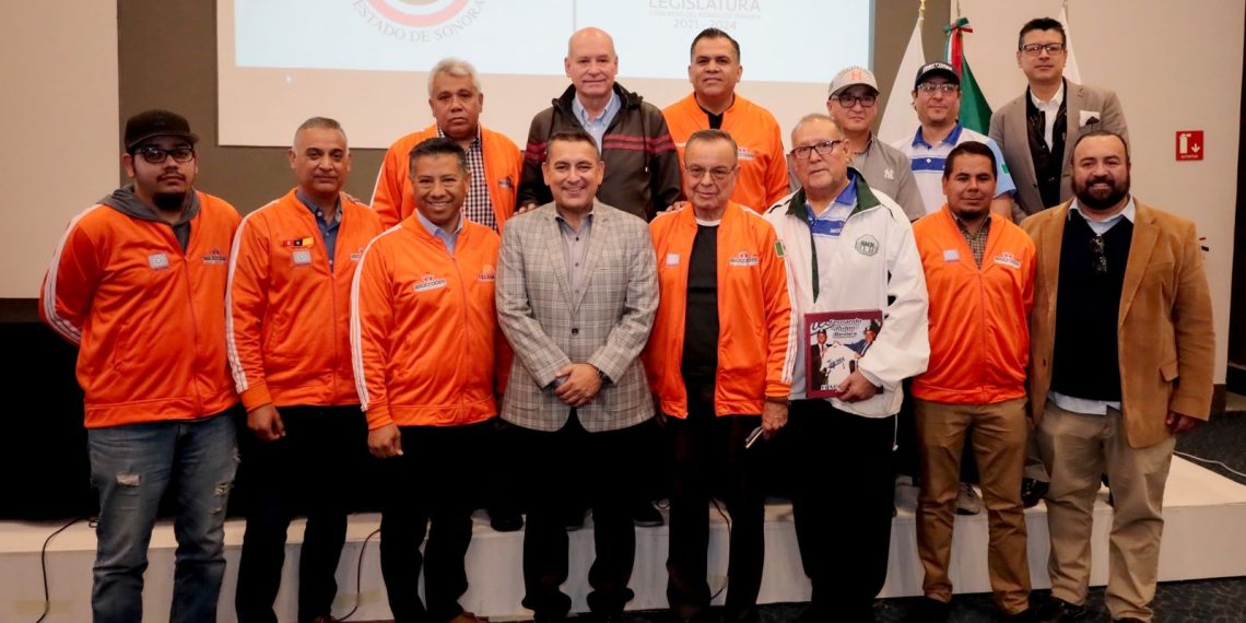 Aprueba Congreso del Estado declarar el 22 de febrero como Día de los Cronistas Deportivos