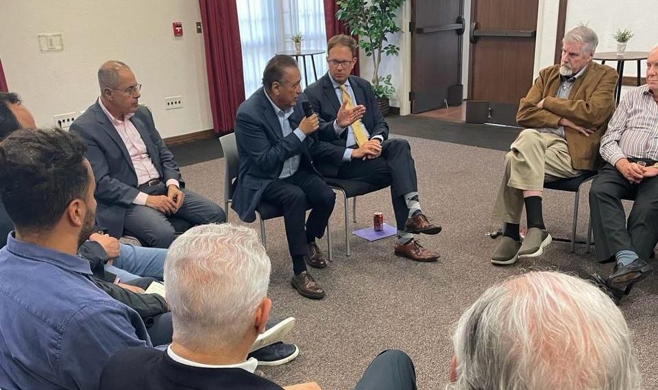 Desde San Diego, California, Beltrones condena la irrupción en nuestra embajada en Ecuador