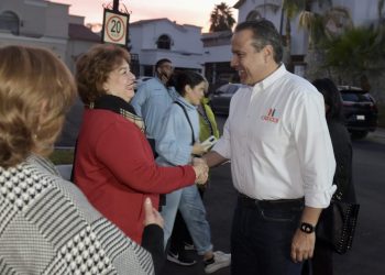 Entrega Toño Astiazarán obra realizada con participación ciudadana