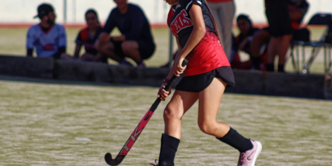 Juegan la primera jornada del hockey en los Estatales