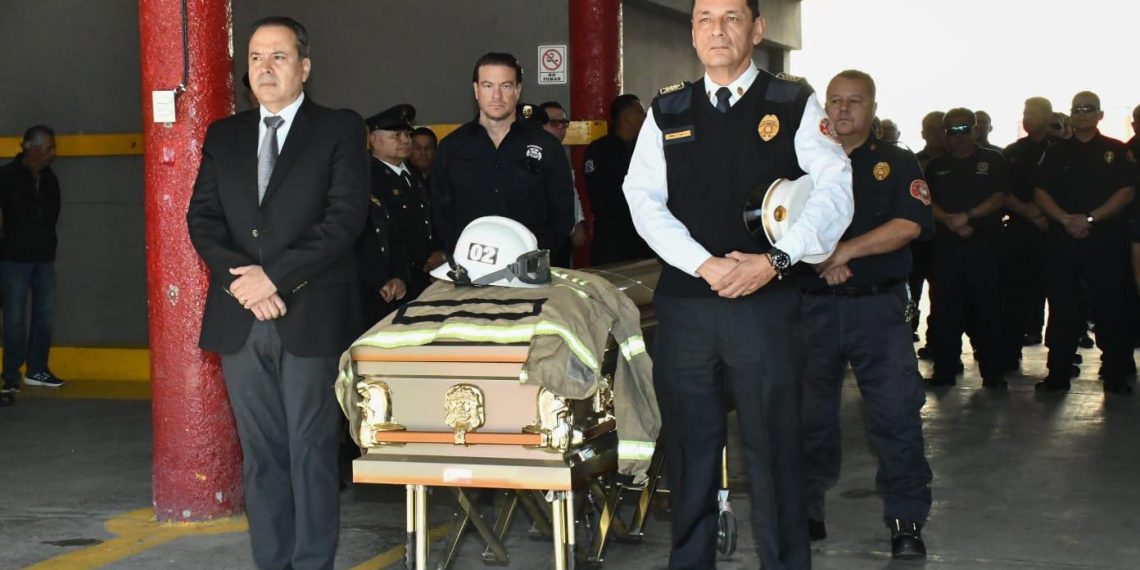 Honran memoria del bombero veterano de Hermosillo Jesús Ibarra Espinoza “El Jiricaya”