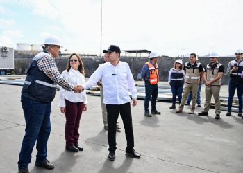 Recorre Gobernador avances de Modernización del Puerto y carretera Guaymas – Chihuahua