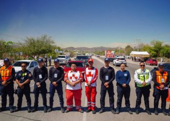 Mantiene Gobierno del Estado módulos de información y vigilancia en Semana Santa