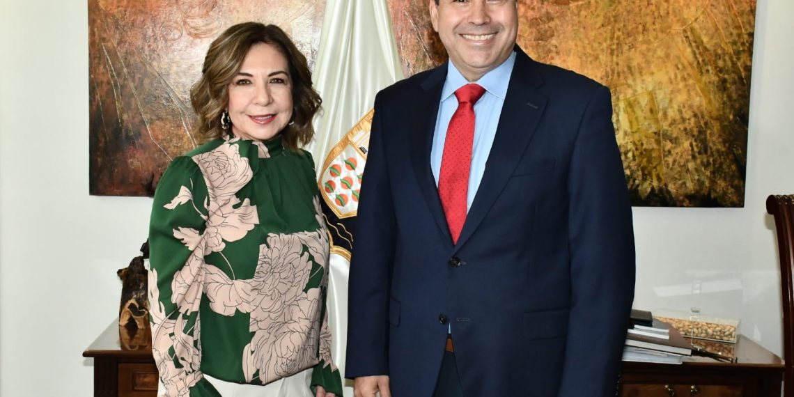 Asume el cargo nueva Directora General de Atención a la Mujer del Ayuntamiento de Hermosillo