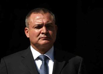 Acusan a García Luna de intentar sobornar a prisioneros