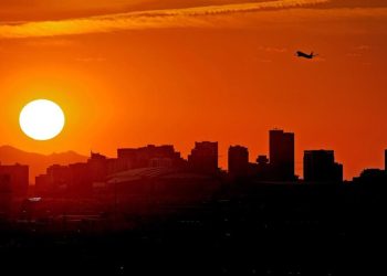 Confirman 645 muertes por calor en Phoenix en 2023