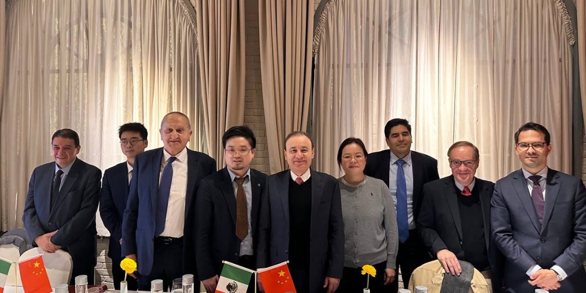 Atiende Gobernador en China proyectos de energía digital y de acumuladores