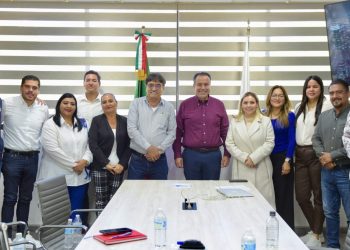 Muestra Toño Astiazarán a alcalde de Los Cabos avance en sustentabilidad y electromovilidad de Hermosillo