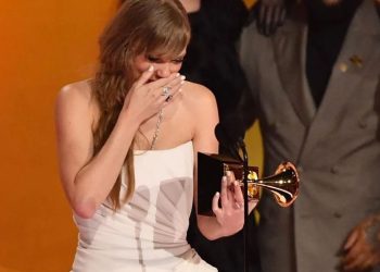 Swift hace historia: gana su cuarto Grammy a Álbum del Año