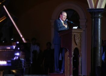 Gobernador Durazo clausura con gran éxito actividades de la 39 edición del FAOT