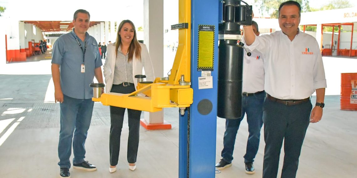 Inaugura Antonio Astiazarán remodelación del área de Talleres del Ayuntamiento