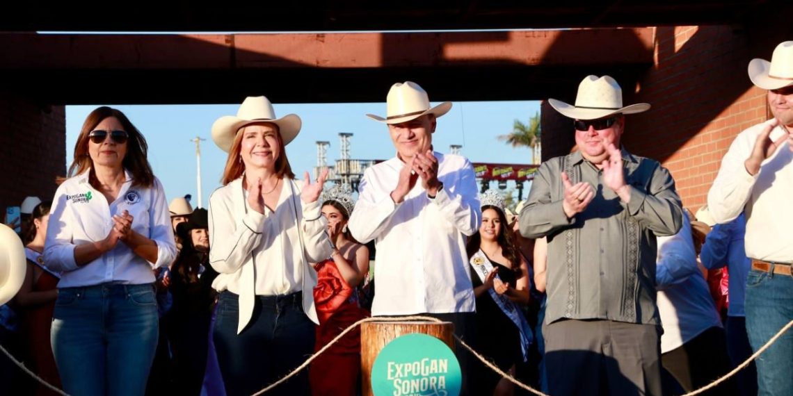 Inaugura Gobernador ExpoGan 2024 y estrena Salón de Eventos El Vaquero