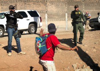 Migrantes denuncian operativos más violentos en la frontera norte de México