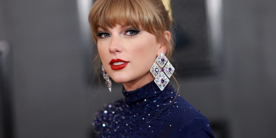 Taylor Swift es la primera mujer en ocupar los primeros 14 puestos del Billboard Hot 100