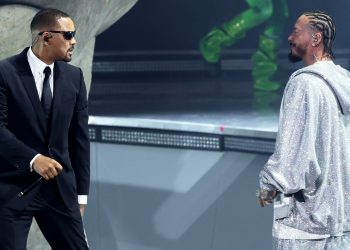 Will Smith reaparece en Coachella con homenaje a los “Hombres de Negro”