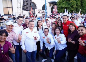 Jacobo Mendoza realiza campaña proactiva en el Distrito 05 Federal