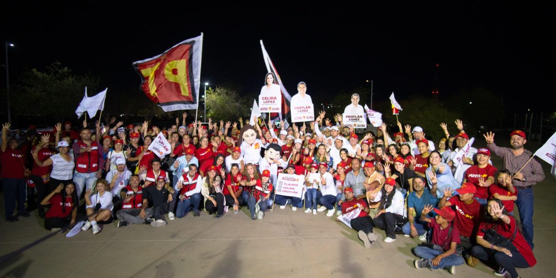 Alegres y con gran respaldo ciudadano Celida y Froylán cierran su campaña al Senado en Hermosillo