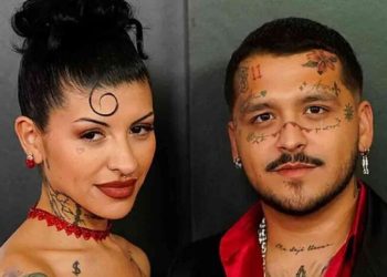 Christian Nodal revela que terminó con Cazzu