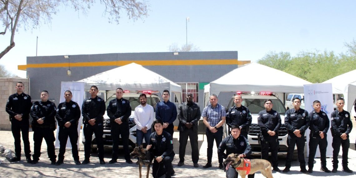 Dona Gobierno de Estados Unidos equipamiento a Unidad K9 de Policía Estatal