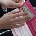 FGR Sonora confirma compra de credenciales de votar en varios municipios