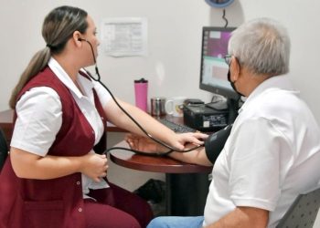 Recomienda Isssteson alimentación balanceada para mejor desarrollo del organismo