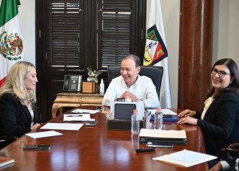 Realiza Gobernador reunión de seguimiento a proyecto de Mexico Pacific Limited en Sonora