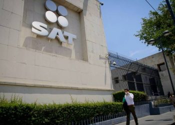 SAT recauda por impuestos 1.7 billones de pesos de enero a abril 2024
