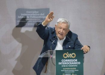“No aspiro al maximato, no quiero ser líder moral”: AMLO