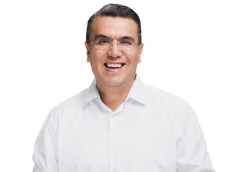 Ramón Flores se declara ganador en el 04 Distrito Electoral