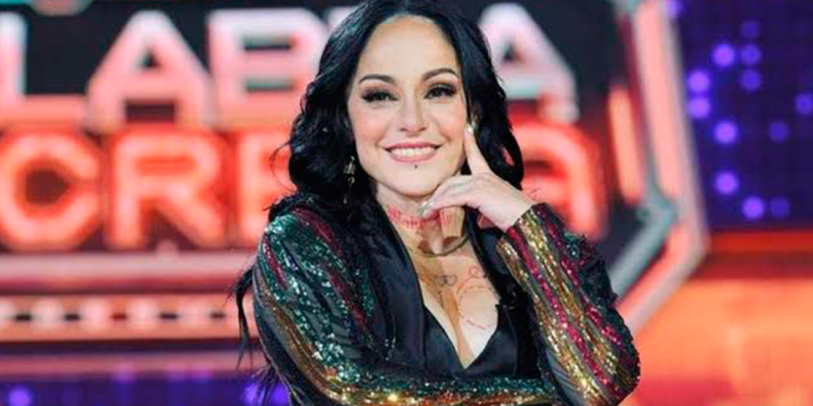 Lolita Cortés “destroza” a Ángela Aguilar