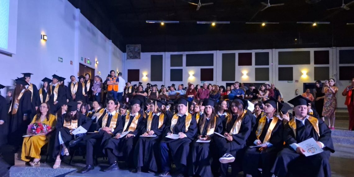 Se gradúan más de seis mil estudiantes de Cecyte Sonora