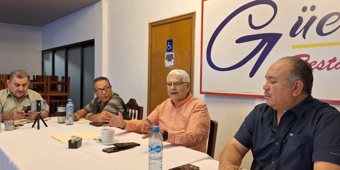 No seré un diputado bisagra: Raúl González, el único legislador del PS en el Congreso