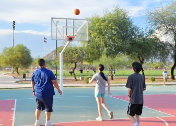 Realiza con éxito IDH clínicas deportivas para niñas, niños y adolescentes de Hermosillo