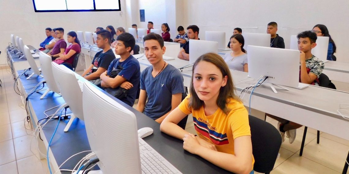 Llama UES a aspirantes registrados a cumplir con las fechas de exámenes de admisión