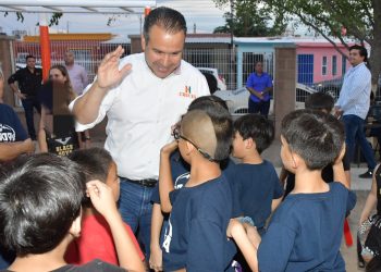 Entrega Toño Astiazarán nuevas instalaciones en el gimnasio “Gallito Estrada”