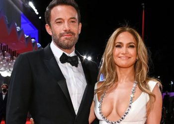 Jennifer López solicita el divorcio de Ben Affleck