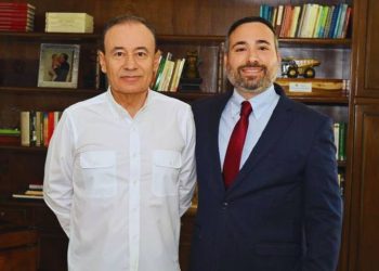 El gobernador Alfonso Durazo toma protesta al nuevo Secretario del Trabajo en Sonora