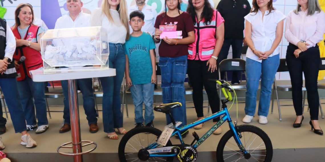 Gobierno de Sonora realiza con éxito segundo Bazar Escolar 2024 en HMO