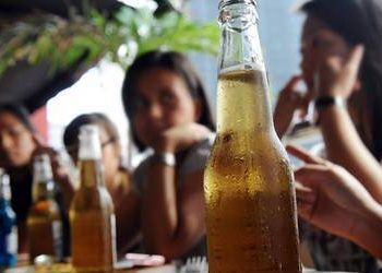 4 de cada 10 adultos mexicanos consumen alcohol de forma excesiva