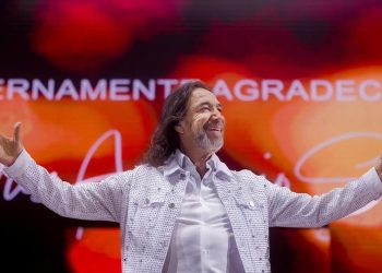 ¿’El Buki’ podría ganar la Medalla Belisario Domínguez?