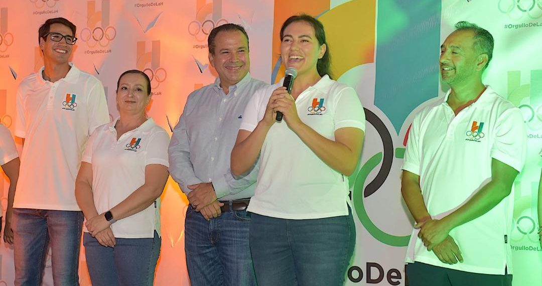 Reconoce Toño Astiazarán a deportistas olímpicos hermosillenses