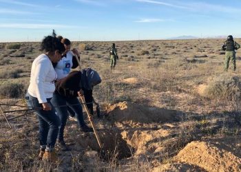 Localizan madres Buscadoras de Sonora cuerpo en costa de Hermosillo