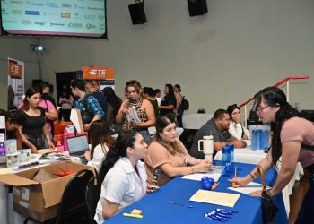 Gobierno de Sonora ofrece más de 2 mil empleos en HMO