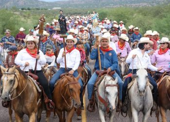 Huachinera Sonora celebra sus fiestas patronales en honor a San Ignacio de Loyola