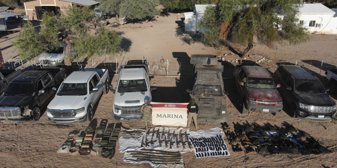 Aseguran autoridades de seguridad predio, vehículos y arsenal resultado de operativo especial