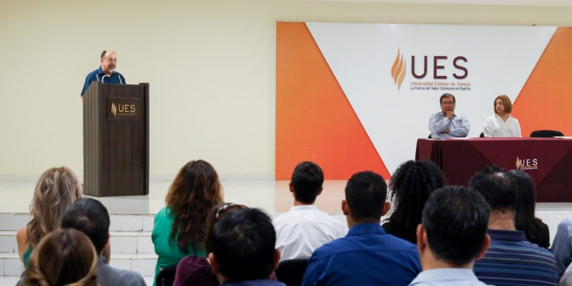 Realizan en la UES Foro “Ruta Estratégica para el Desarrollo de la Industria de Semiconductores en Sonora”
