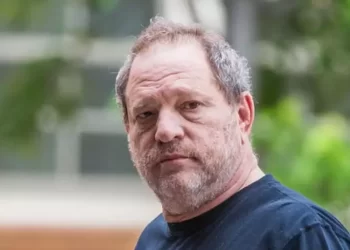 Harvey Weinstein es operado de emergencia