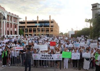 Movimiento pro-vida en Sonora: Marcha pacífica en defensa de la vida en Hermosillo